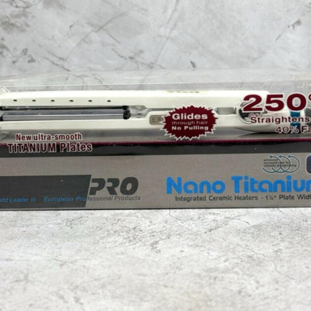 PLANCHA DE PELO TITANIUM PROFESIONAL